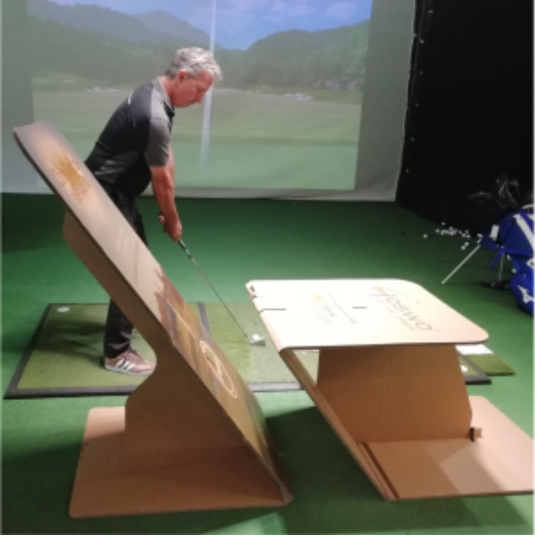 Trainiere den korrekten Schwungpfad.